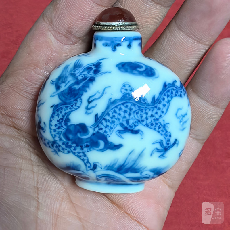 清晚期 青花龙纹鼻烟壶 - 图7